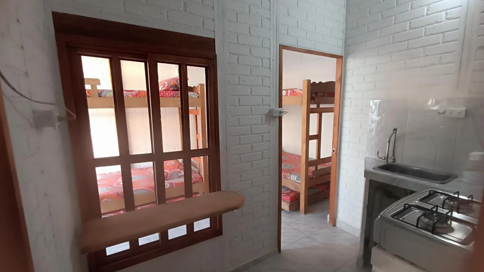 Hostal Playa Descalzo Cartagena 게스트하우스